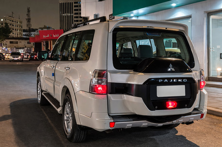 SAR 31,000 | Mitsubishi Pajero 3.8 V6 2016 | Automatic | 208,000 KM