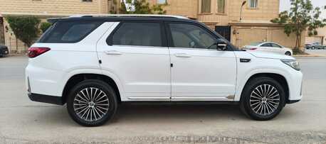 SAR 47,000 | Changan CS95 Royal 2021 | Automatic | 130,000 KM | Full Option | Sunroof