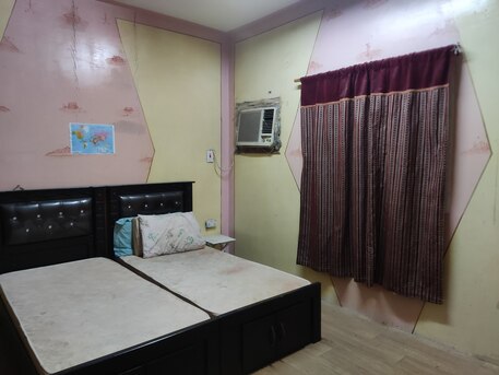 AR 950/Month | Furnished Single Room | For Bachelor | In Shared Flat