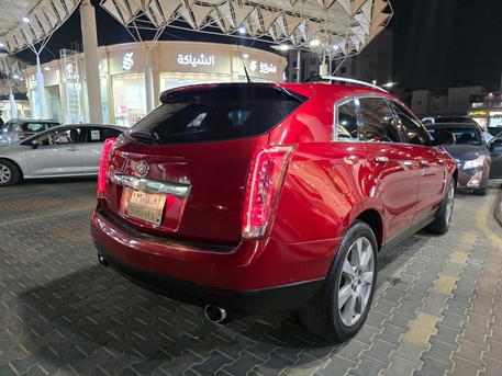 SAR 25,000 | Cadillac SRX 2010 | Automatic | 155,000 KM | Original Body | Negotiable