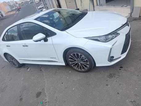 SAR 5,000 | Toyota Corolla 2.0 Executive Full Option 2025 | Automatic | 26,000 KM | Lease Transfer