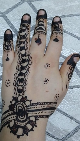 Henna / Mehendi Artist Available for All Occasions