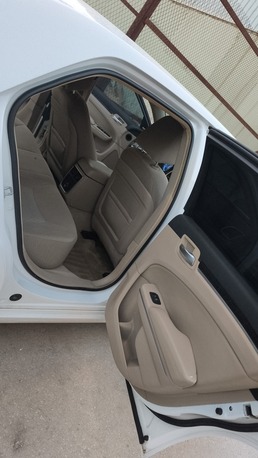 SAR 37,000 | Chrysler 300 2013 | Automatic | 176,000 KM