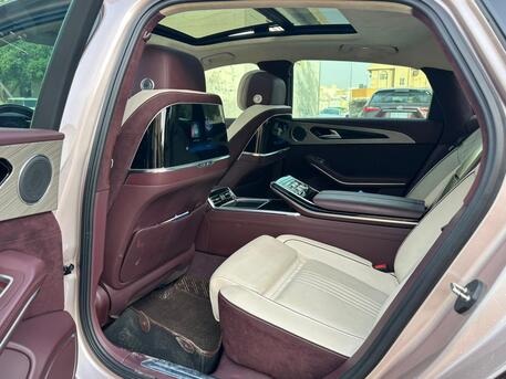 SAR 135,000 | Hongqi H9 5.0 TD Turbo Fully Loaded 2021 | Automatic | 51,000 KM | Panoramic Sunroof