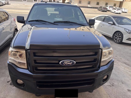 SAR 37,000 | Ford Expedition XLT 4×4 2014 | Automatic | 246,000 KM | Neat Condition