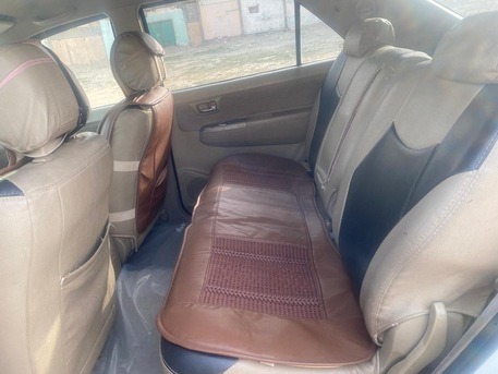 SAR 31,000 | Toyota Fortuner 2011 | Automatic | 382,000 KM