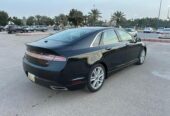 SAR 29,000 | Lincoln MKZ 3.7 AWD Full Option 2014 | Automatic | 250,000 KM | Panoramic Sunroof
