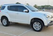 SAR 67,000 | Isuzu MU-X 3.0 TD Mid Option 2022 | Automatic | 157,000 KM | Diesel