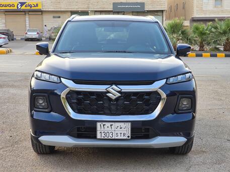 SAR 70,000 | Suzuki Grand Vitara 2024 | Automatic | 28,000 KM | Fully Loaded | Panoramic Sunroof