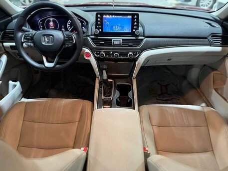 SAR 66,500 | Honda Accord Full Option 2019 | Automatic | 160,000 KM | Sunroof