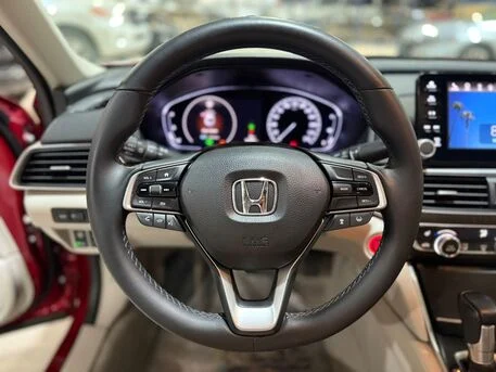 SAR 66,500 | Honda Accord Full Option 2019 | Automatic | 160,000 KM | Sunroof
