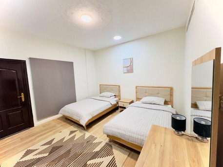 Furnished Studio Rooms & Apartments for Rent