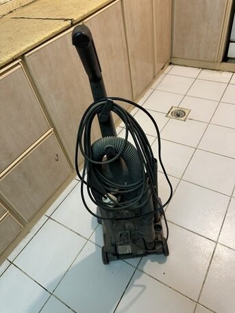 SAR 150 | Vacuum Cleaner | For Sale