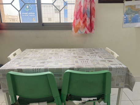 SAR 300|Urgent Sale Dinning Table