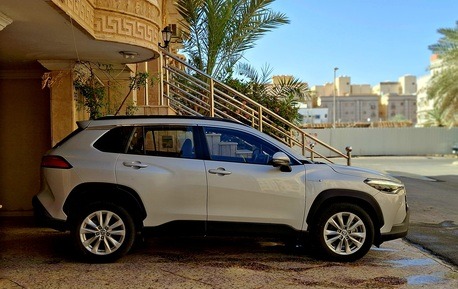 SAR 82,000 | Toyota Corolla Cross Hybrid 2024 | Automatic | 9,000 KM