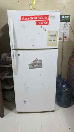 SAR 2,500 | Very Neat Household Items for Sale