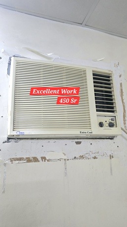 SAR 2,500 | Very Neat Household Items for Sale