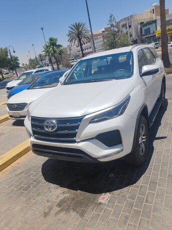 SAR 162,500 | Toyota Fortuner 2025 | Automatic | 35,500 KM | Diesel | Lease Transfer (Hire Purchase)