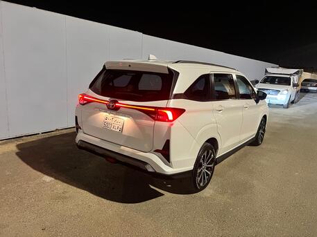SAR 60,000 | Toyota Veloz 2024 | Automatic | 65,400 KM | Urgent Sale
