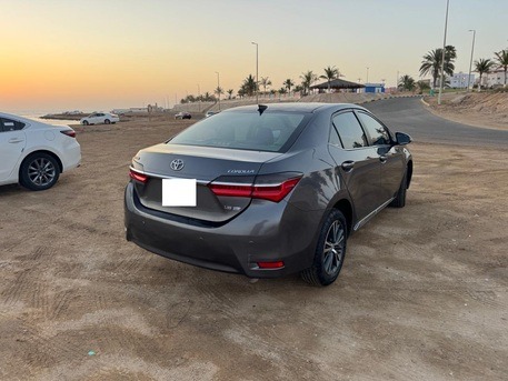 SAR 40,000 | Toyota Corolla GLI 2018 | Automatic | 400,000 KM