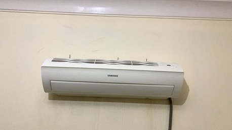 SAR 600 | Samsung Split AC | Excellent Cooling | Slightly Used