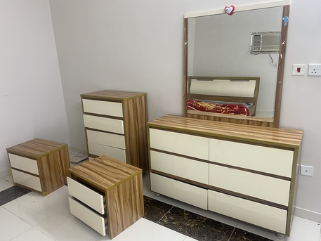 SAR 2,600 | Household Furniture for Sale | Good Condition | Clean Items | Relocation Sale