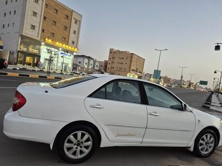 SAR 15,500 | Toyota Camry XLE V6 2004 | Manual | 481,000 KM | XLE V6