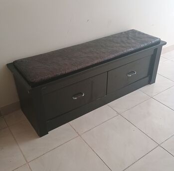 SAR 150|Study Table