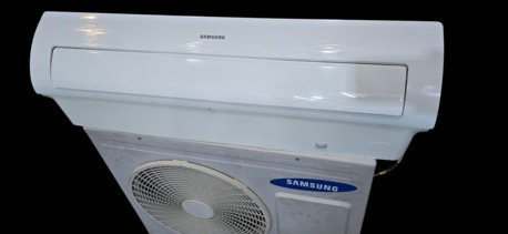SAR 800 | Samsung Split Air Conditioner | Good Condition | For Sale