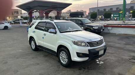 SAR 36,000 | Toyota Fortuner 2013 | Automatic | 386,000 KM | For Sale