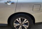 SAR 45,000 | Nissan Pathfinder 2018 | Automatic | 220,000 KM