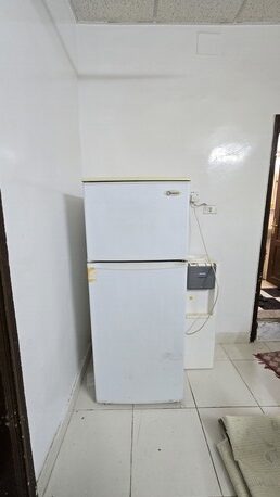 SAR 1,000 | Household Items | Neat & Fully Functional