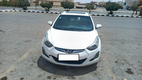 SAR 28,000 | Hyundai Elantra 2014 | Automatic | 362,000 KM | Full Option | Push Button Start | Sunroof