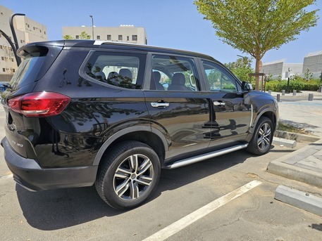SAR 78,000 | Maxus D90 2023 | Automatic | 26,000 KM | Executive 7-Seater | AWD 4×4 | 2.0L Turbo Petrol