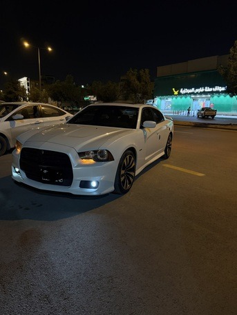 SAR 36,000 | Dodge Charger R/T 2013 | Automatic | V8 | 220,000 KM