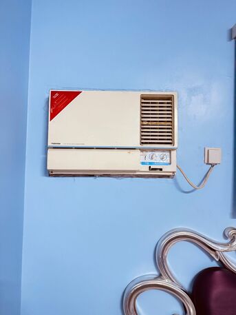 SAR 111 | Household Items for Sale | Bed Set, AC, Fridge, Washing Machine, Sofa Set, Table & Stove Cylinder