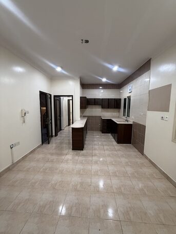 SAR 20,600/year | 3 BR | 2 Bathrooms | 1 Kitchen | Living Room | Two Entrances