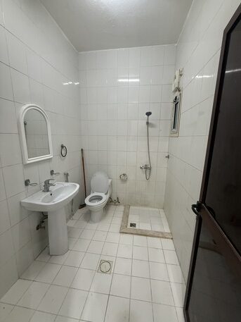 SAR 20,600/year | 3 BR | 2 Bathrooms | 1 Kitchen | Living Room | Two Entrances