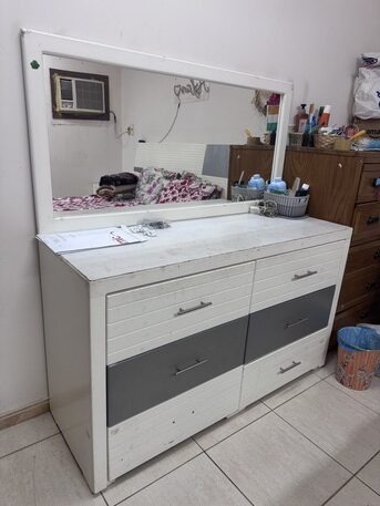 SAR 1700|Bedroom Set & Dining Set