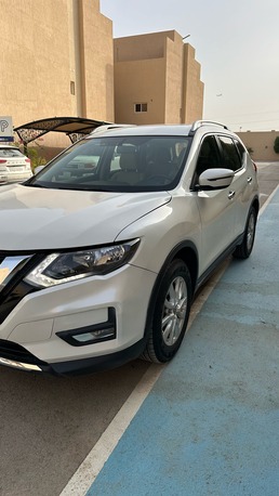 SAR 63,000 | Nissan X-Trail 2020 | Automatic | 86,500 KM | Diplomatic Car