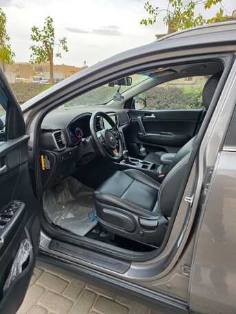 SAR 38,000 | Kia Sportage 2018 | Automatic | 202,000 KM | 2.0L Diesel | Well Maintained