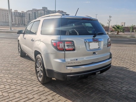 SAR 27,000 | GMC Acadia 2015 | Automatic | 250,000 KM | Excellent Condition