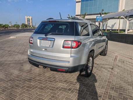 SAR 27,000 | GMC Acadia 2015 | Automatic | 250,000 KM | Excellent Condition