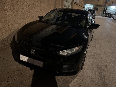 SAR 45,000 | Honda Civic Touring 2020 | Automatic | 207 KM | Touring Trim | Very Good Condition