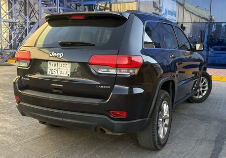 SAR 35,000 | Jeep Grand Cherokee 2014 | Automatic | 360,000 KM