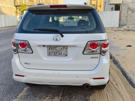 SAR 42,000 | Toyota Fortuner 2015 | Automatic | 414,691 KM | Excellent Condition