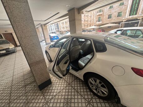 SAR 33,000 | Kia Optima 2017 | Automatic | 194,000 KM | Clean & Reliable | White