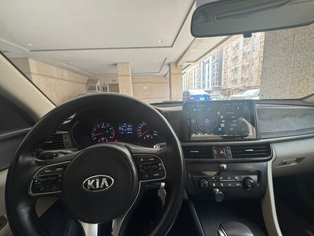SAR 33,000 | Kia Optima 2017 | Automatic | 194,000 KM | Clean & Reliable | White