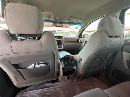SAR 28,000 | GMC Acadia 2015 | Automatic | 202,000 KM | Good Condition | Never Repainted