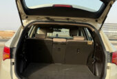SAR 35,000 | Hyundai Santa Fe 2015 | Automatic | 400,000 KM